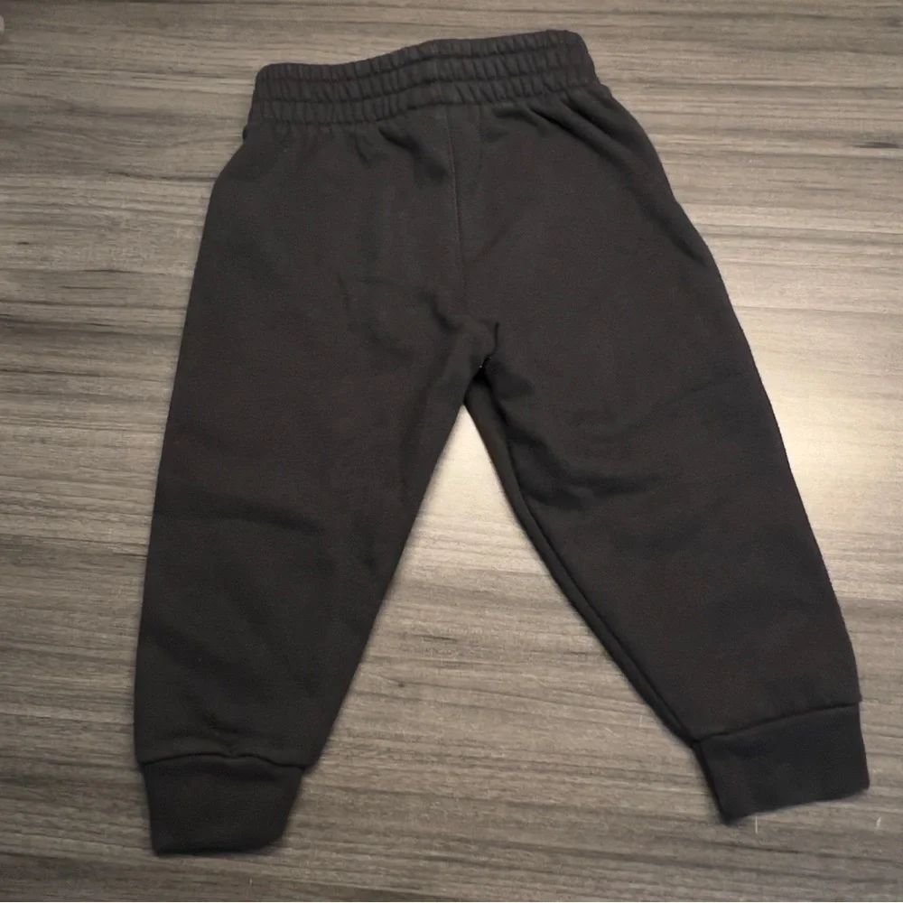 NIKE Boys Size 2T Nike Collection